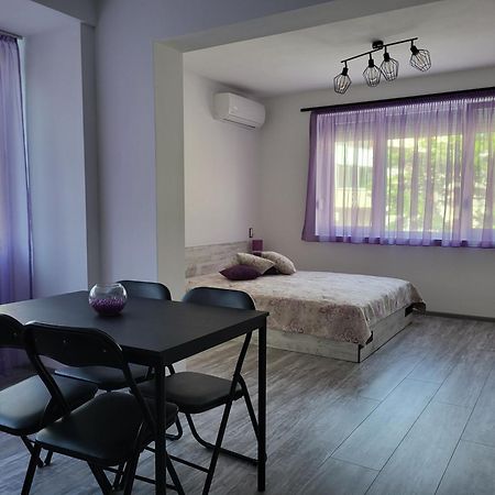 וליקו טורנובו Purple Studios מראה חיצוני תמונה