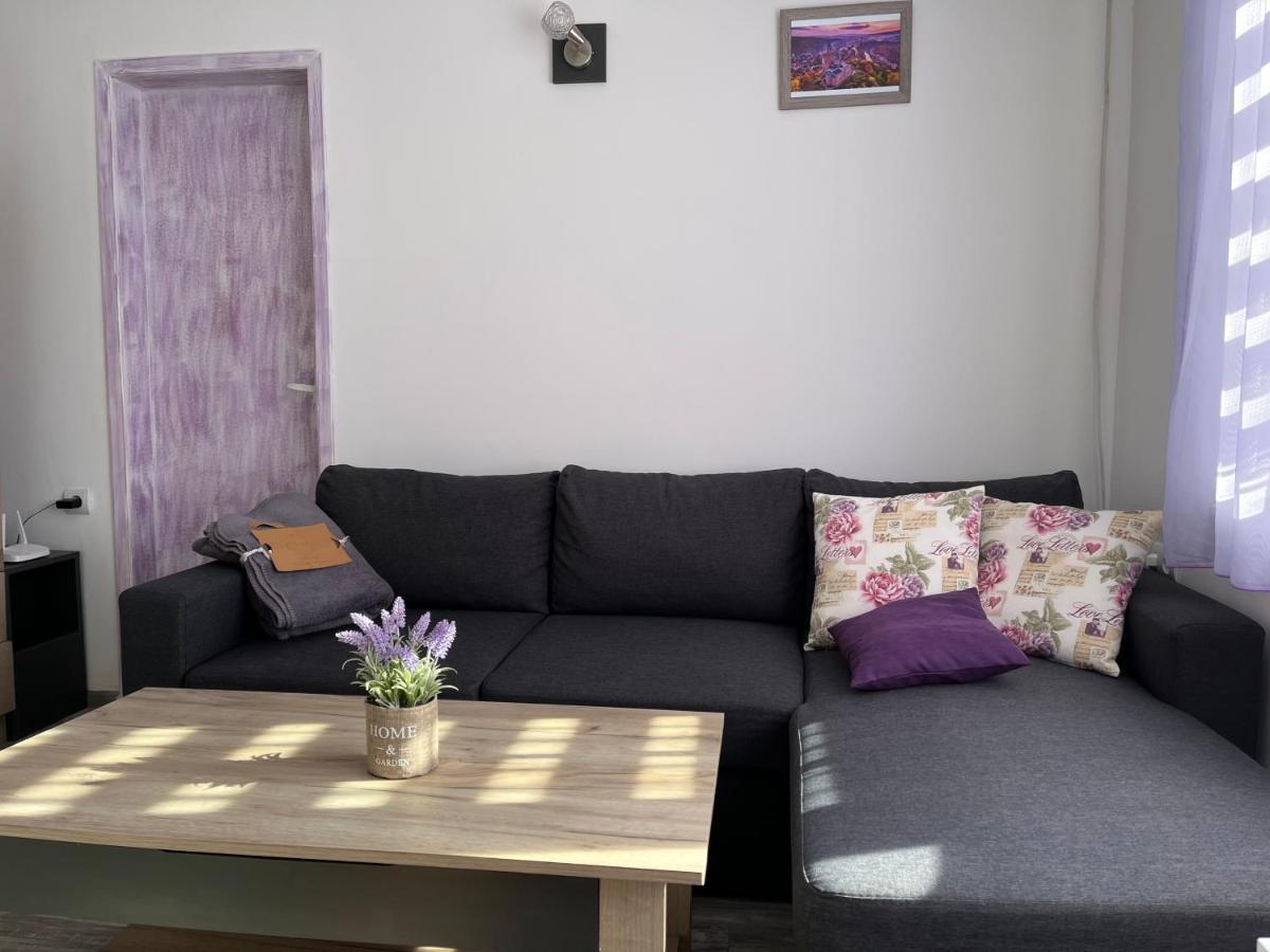 וליקו טורנובו Purple Studios מראה חיצוני תמונה