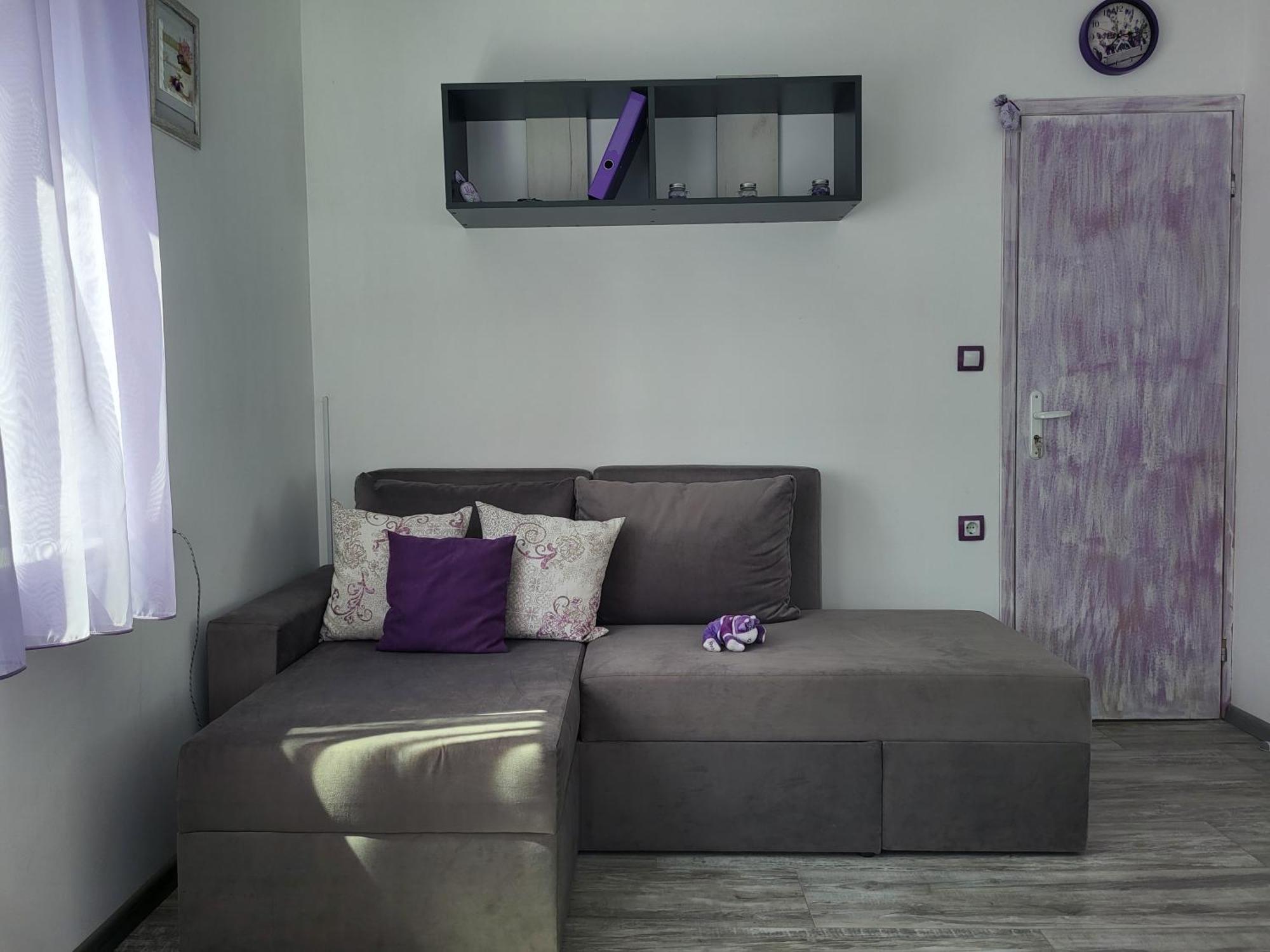 וליקו טורנובו Purple Studios חדר תמונה