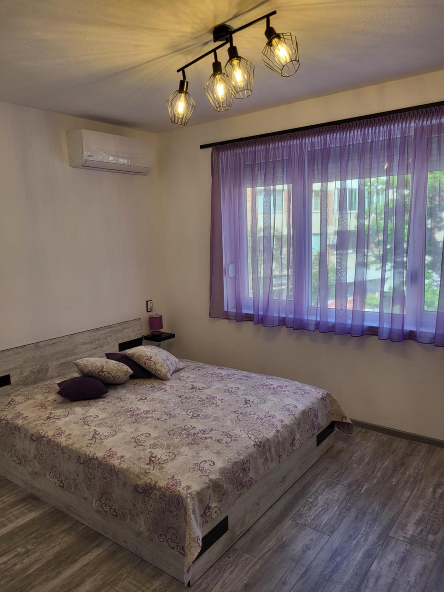 וליקו טורנובו Purple Studios מראה חיצוני תמונה