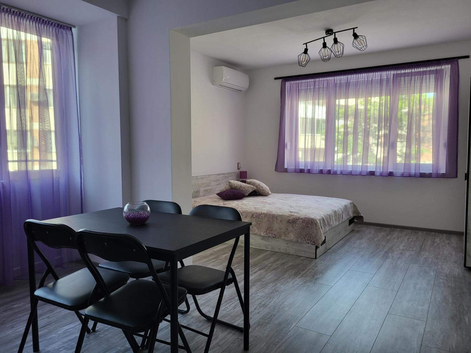 וליקו טורנובו Purple Studios מראה חיצוני תמונה